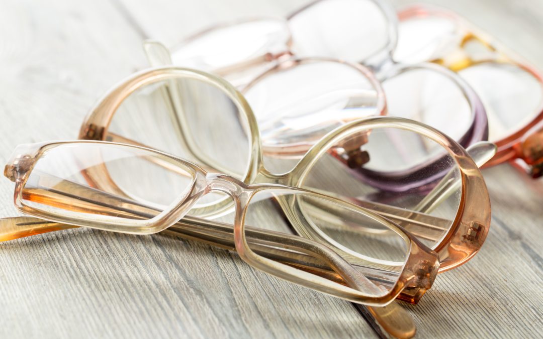 Eyeglasses